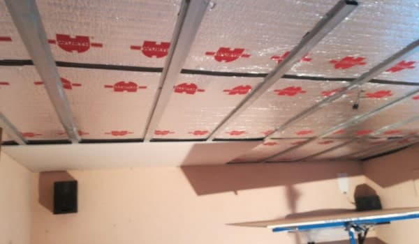 Mejora térmica con mínima reducción de espacio